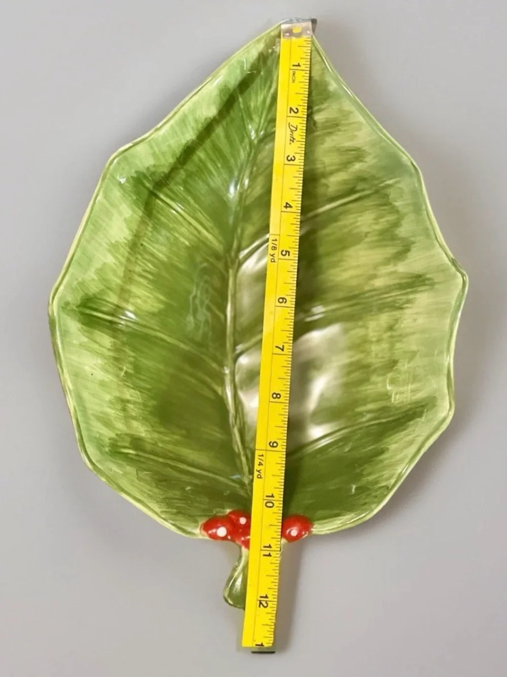 Maxcera Pinecone Holly Leaf Ceramic,Discontinued Vintage Serving Bowl 12x8.5in